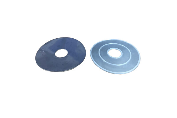 A107 - Stainless steel wear plate, silicone backing seal A107 - Stainless steel wear plate, silicone backing seal
